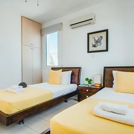 Seaview פרוטאראס