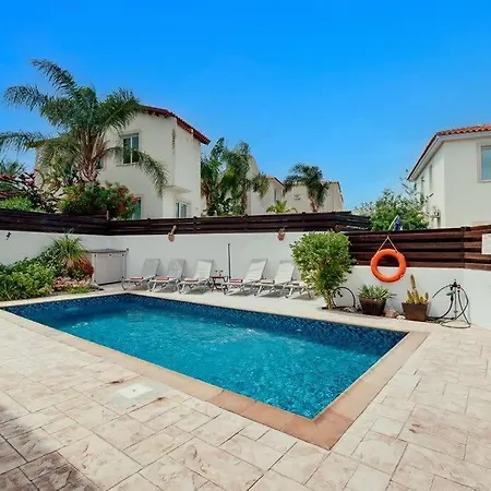 Seaview Villa *